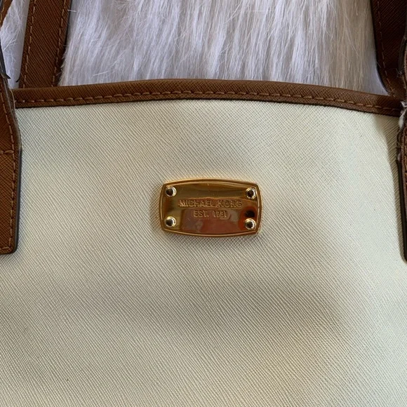 Michael Kors Jet Set Travel Large Tote - Navy/White Colorblock - Picture 7 of 11